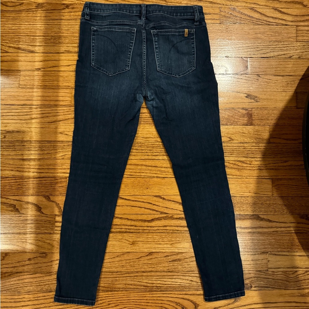 Joe’s Dark Blue Skinny Jeans size 30